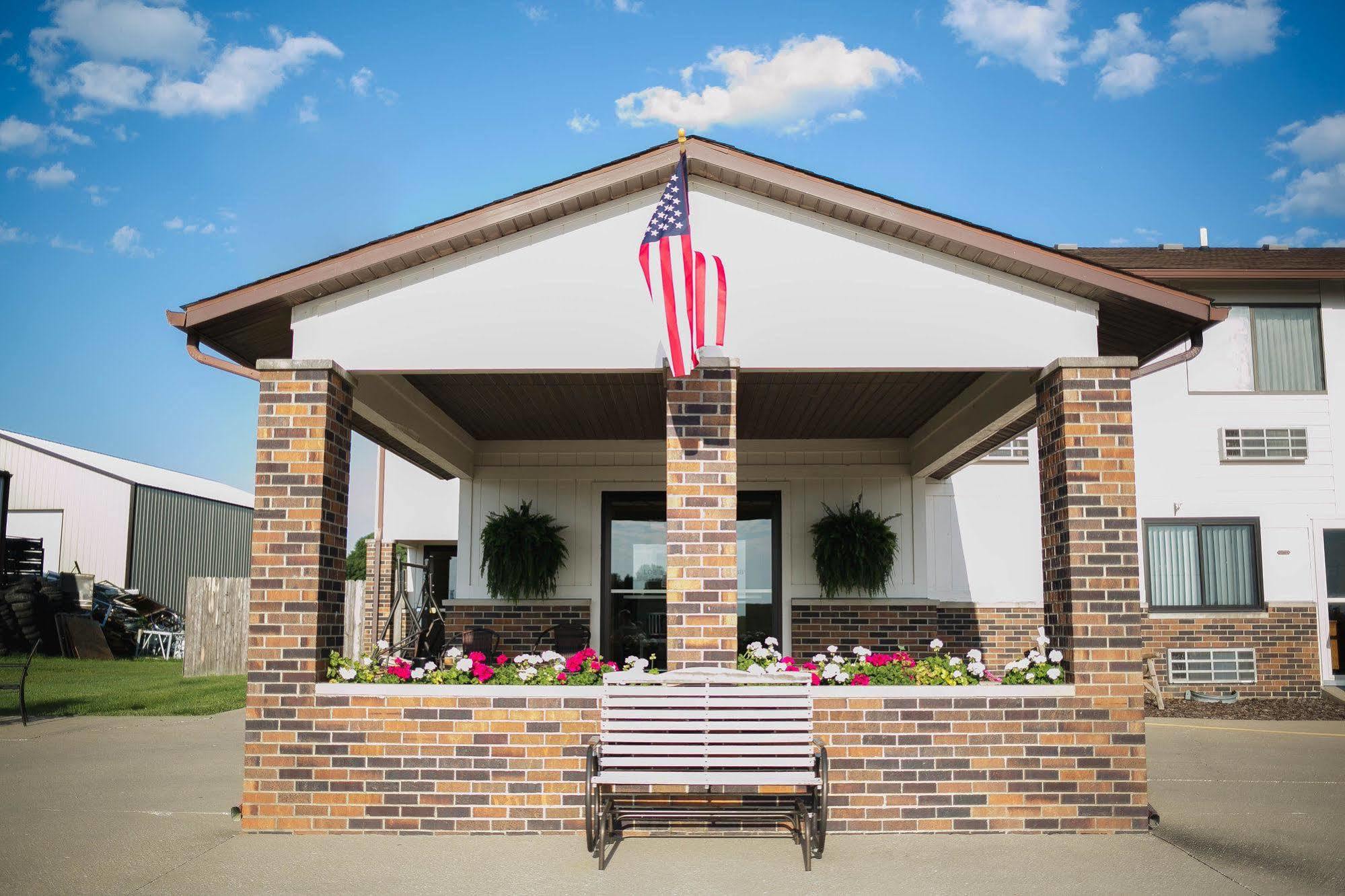 Covered Bridge Inn Winterset Kültér fotó